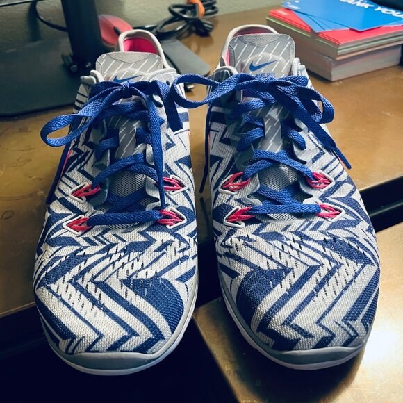 NEW Nike FREE TR Fit 5 White Purple  Womens 7.5 US 38.5 EUR White Wolf Grey - Picture 2 of 14